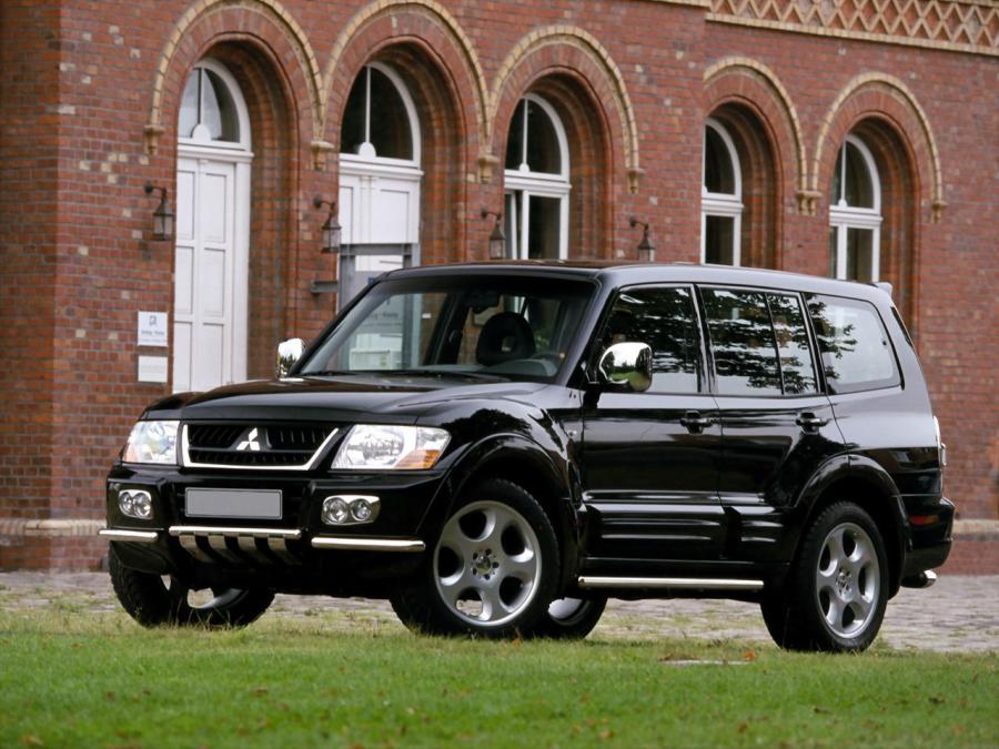  Mitsubishi Pajero Xceed III 2002 года  (фото 2 из 2)